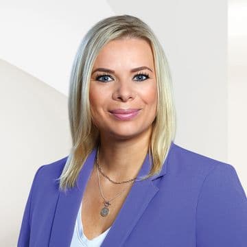 Lisa Schnurre Sales Manager
