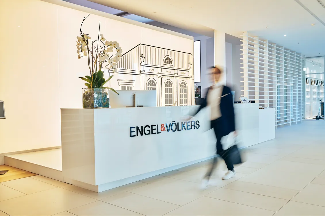 Exklusiver Empfangsbereich Engel & Völkers Work Edition Vancouver Straße Hamburg