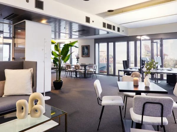 Business Lounge